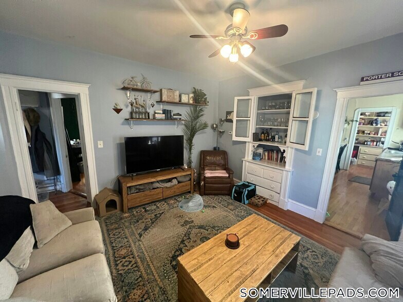 Building Photo - 294 Highland Ave