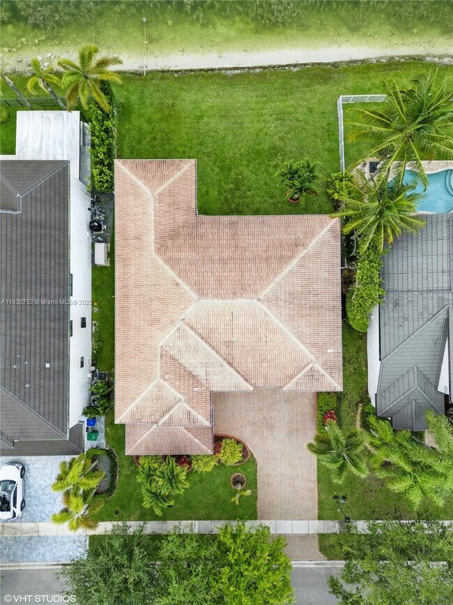 Building Photo - 4954 SW 186th Way