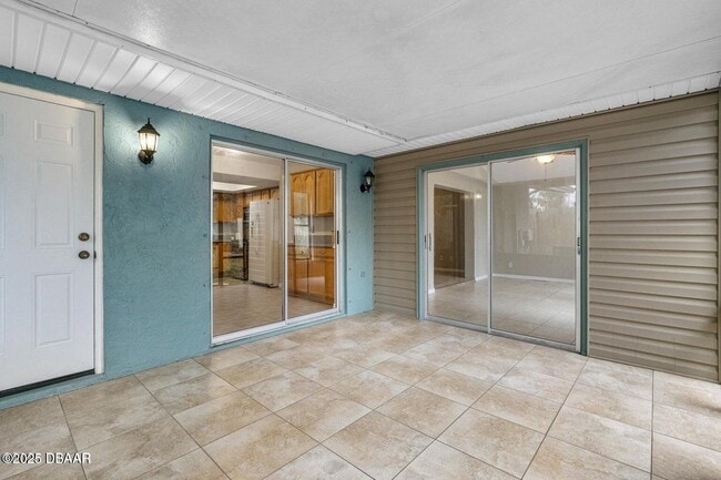 Building Photo - 1702 Carolina Ave