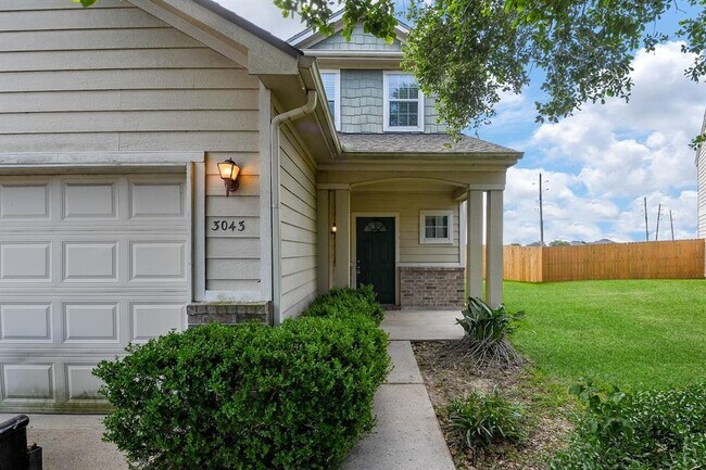 Building Photo - 3043 Feather Green Trail