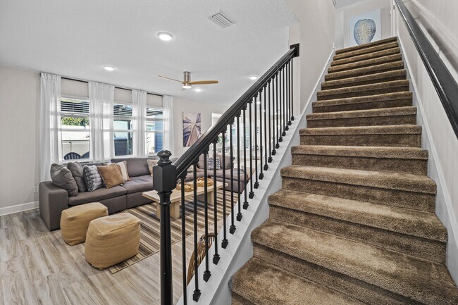 Building Photo - "Luxurious Furnished Home with 4-Bed, 3-Bath, Swim Spa Fenced Yard Golf Cart steps to the beach!"