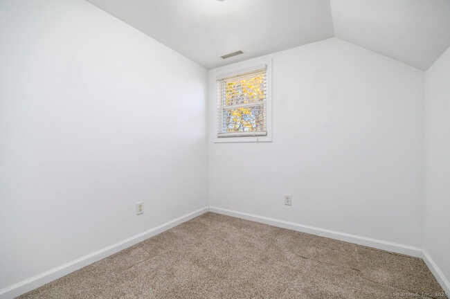 Building Photo - 29 Sterling Pl