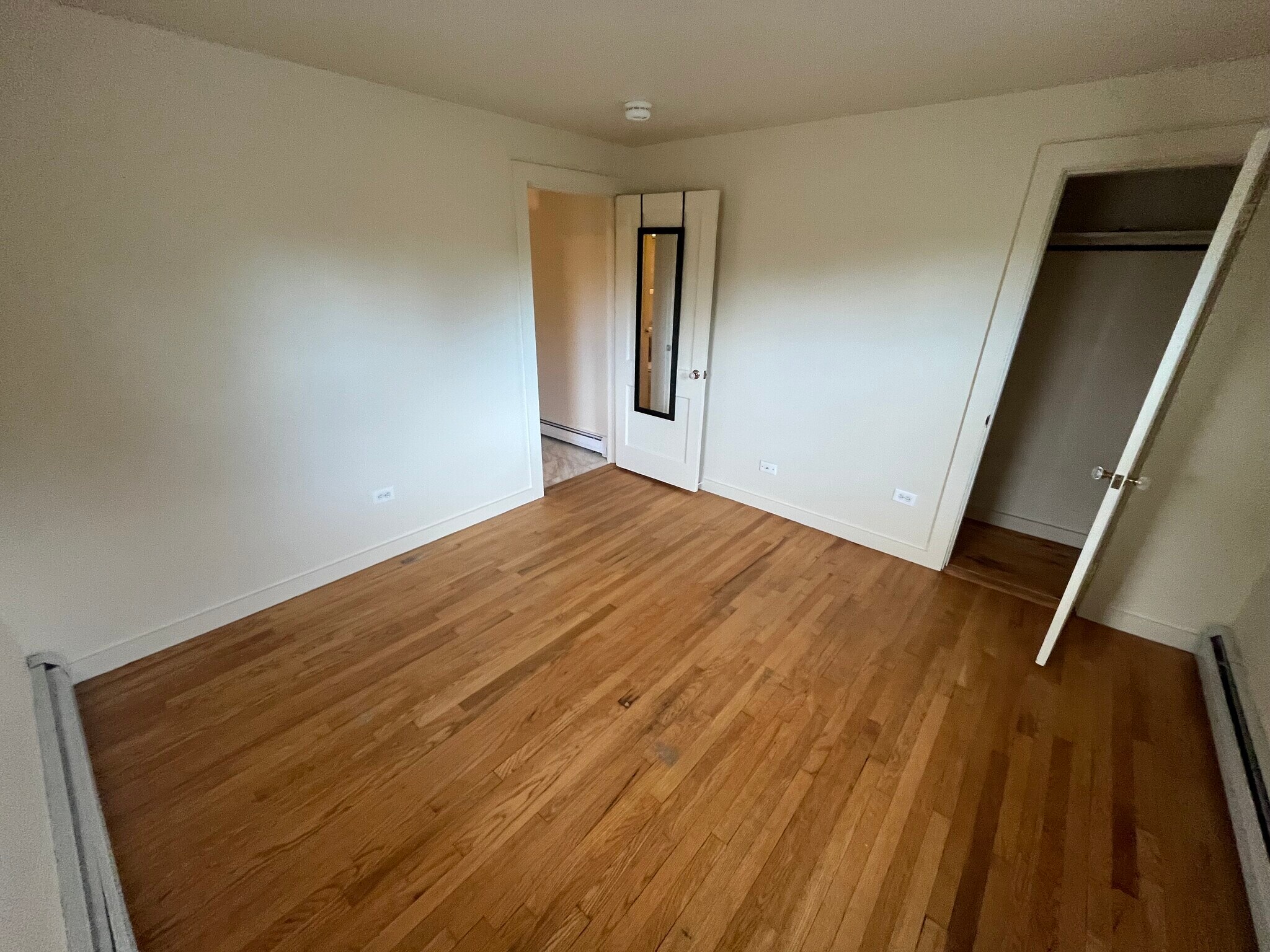 Building Photo - 34 Miles St