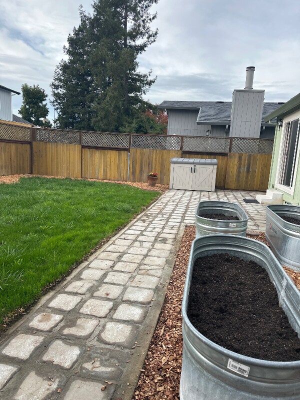 Building Photo - 4533 Hillview Ct