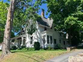 Building Photo - 276 Broad St