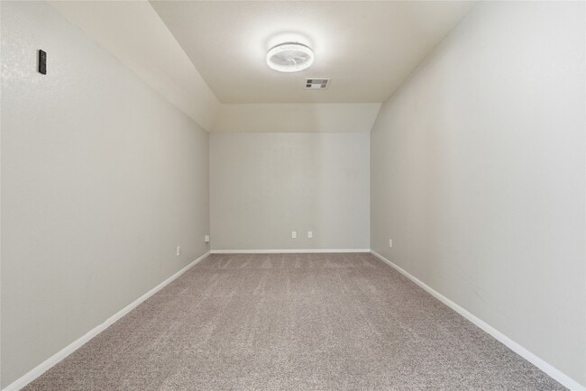 Building Photo - 5102 Brookshire Pass Dr