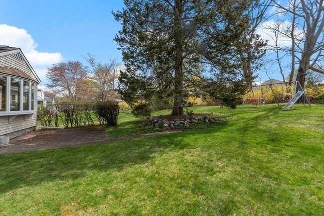 Building Photo - 3 Melo Rd