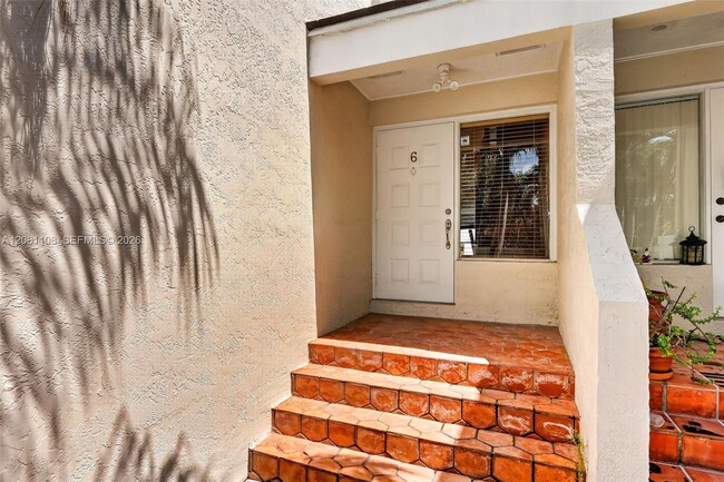 Building Photo - 6800 SW 45th Ln