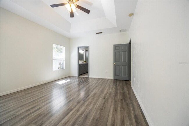 Building Photo - 4345 NW 35th St