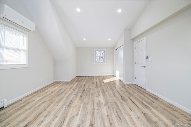 Building Photo - 29 West Ave