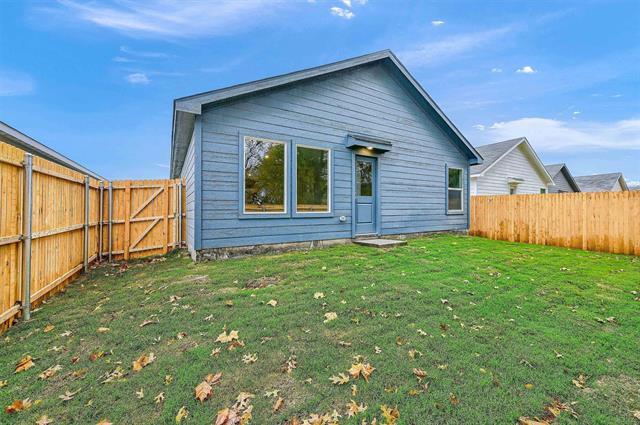 Building Photo - 6622 Highlands St