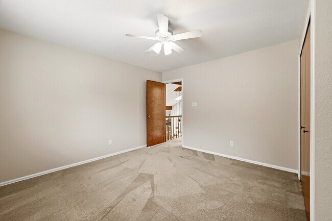 Building Photo - $2,845.95- 4-Bed /3-Bath Gem with Finished Basement and Fenced-in Yard in Colorado Springs!