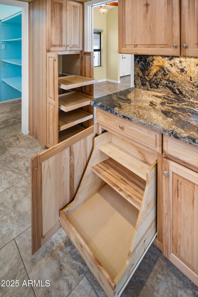 Building Photo - 12934 W Blue Sky Dr