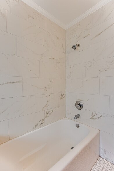 bathroom #2 - 4656 Bryant Ave S