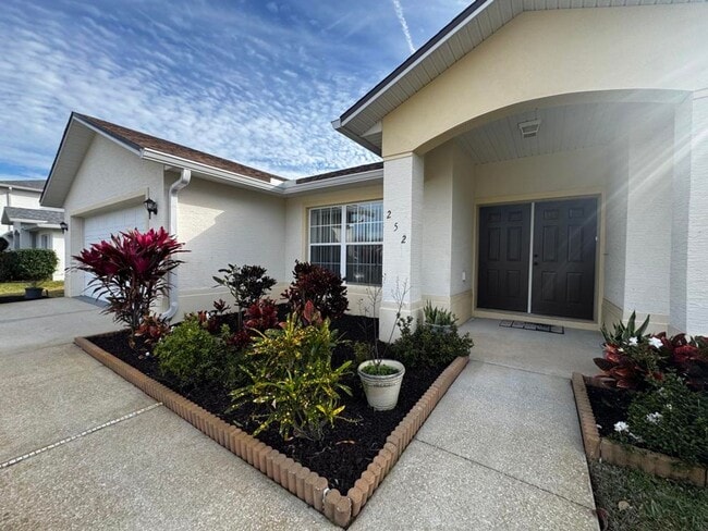 Building Photo - 3/2 in Daytona Beach