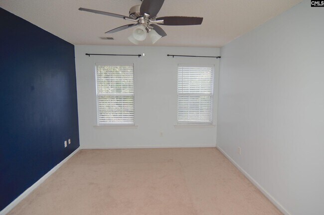 Building Photo - 156 Hunters Trail