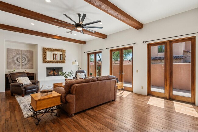 Building Photo - 7701 E Golden Eagle Cir