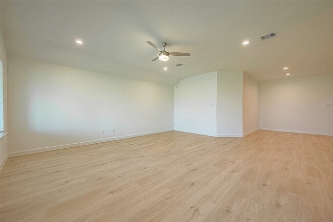 Building Photo - 4210 Harvest Creek Cr