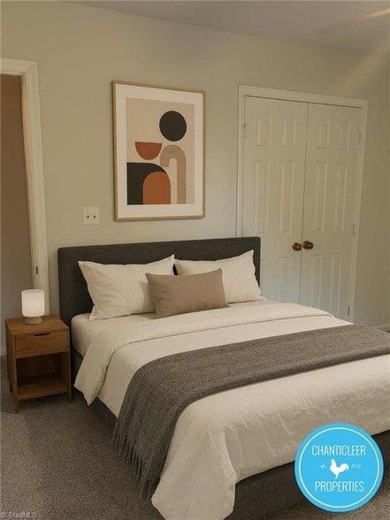 Building Photo - 6 Lord Foxley Ct