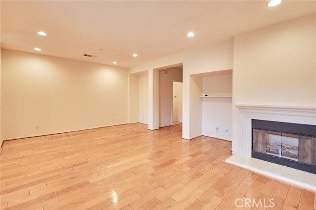 Building Photo - 201 Wild Lilac