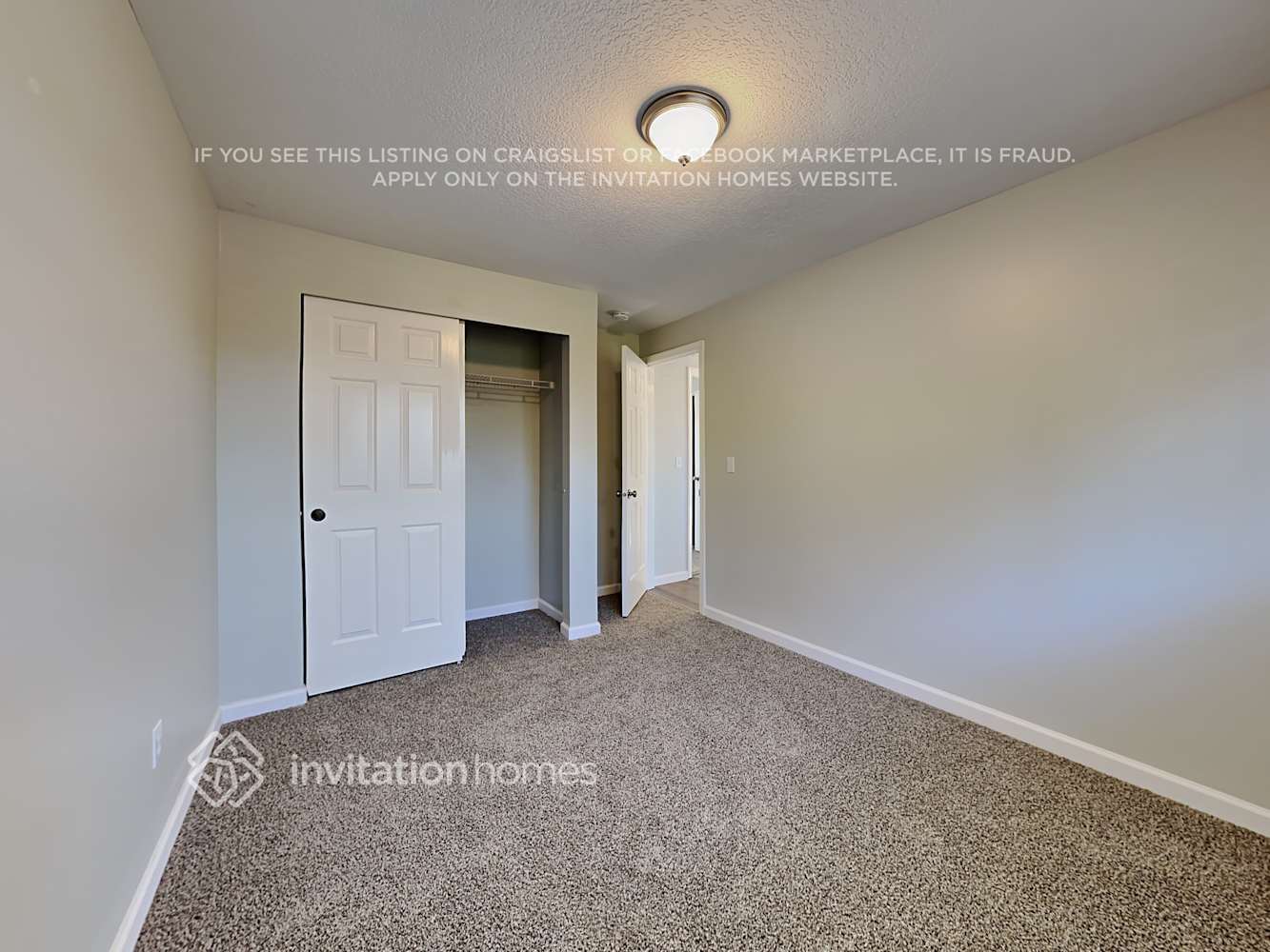 Building Photo - 3227 31st St Pl SE