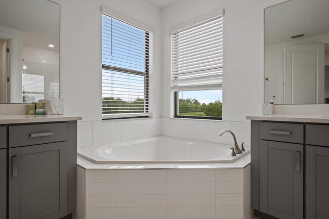 Building Photo - 8891 Grand Prix Ln