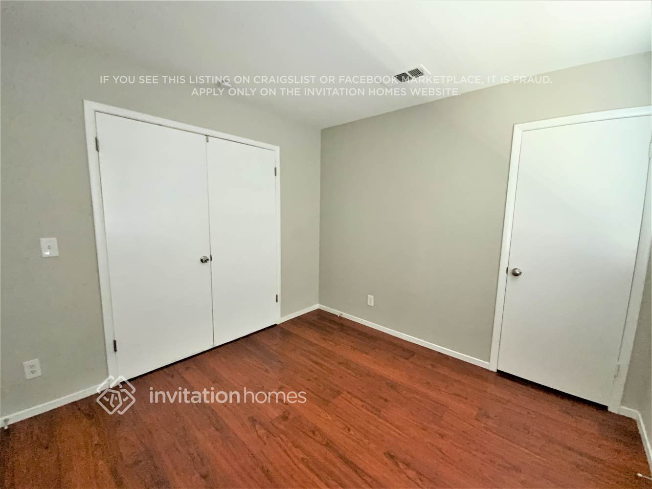 Building Photo - 1221 Taramar St