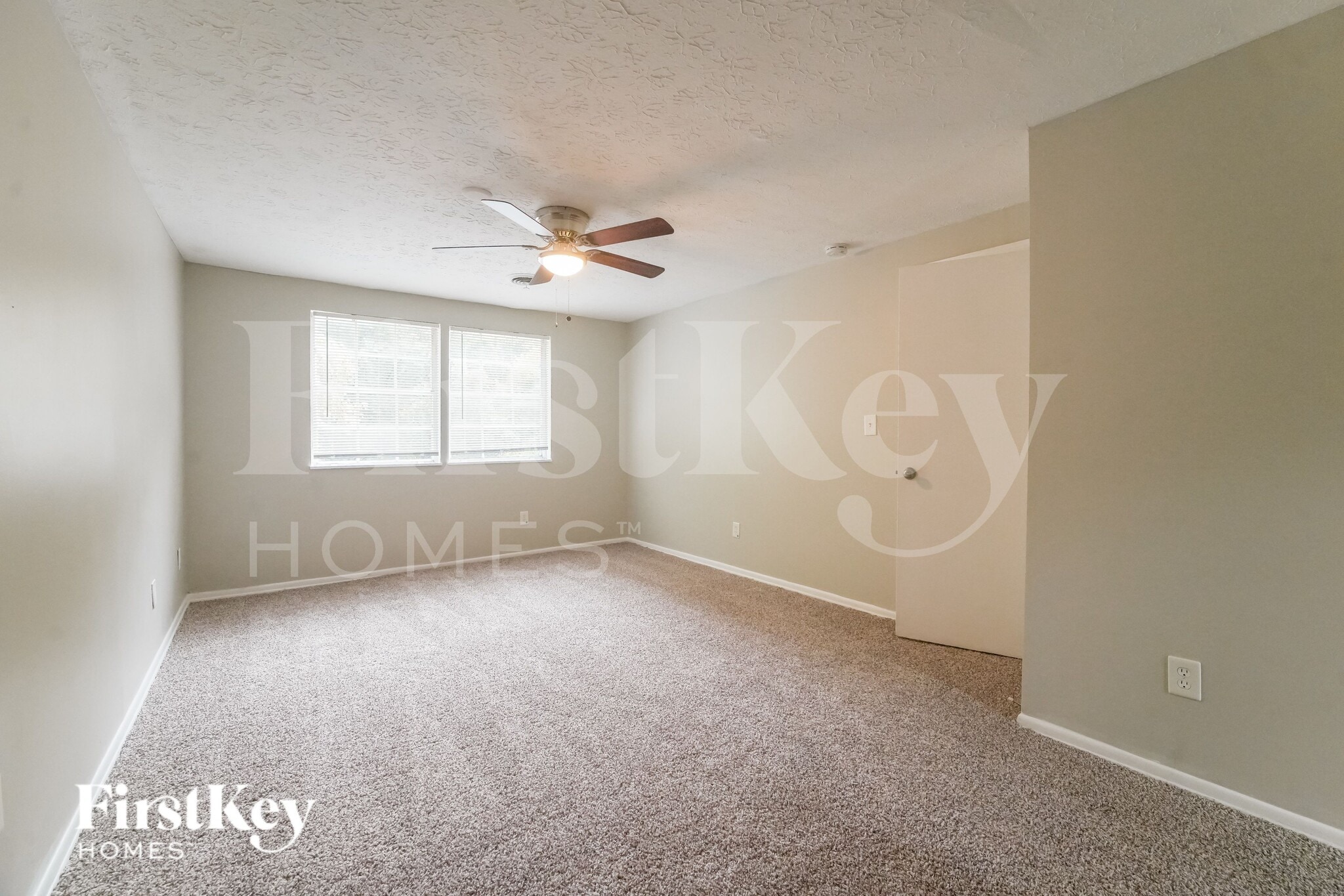 Building Photo - 3045 Forestside Ln