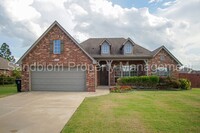 Building Photo - FOR LEASE | Broken Arrow | 3 Bed, 2 Bath H...