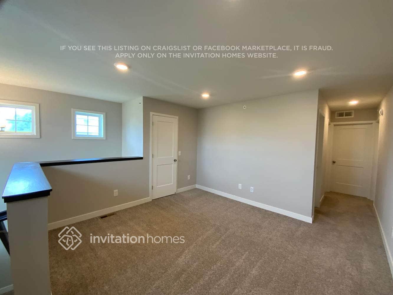 Building Photo - 1286 Upper 143rd Ct E