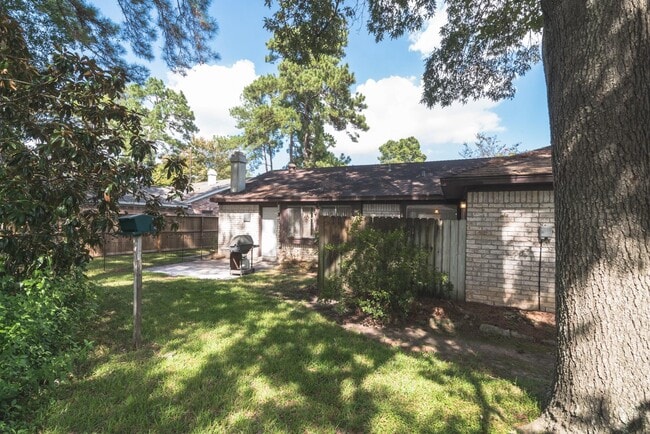 Building Photo - 25535 Wingfield Ln