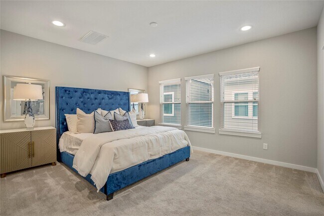 Building Photo - 8474 Berry Green Ln