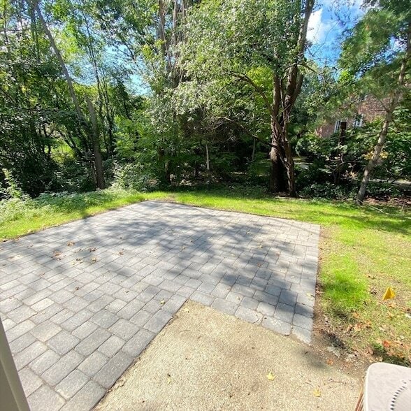 Building Photo - 344 Neponset St