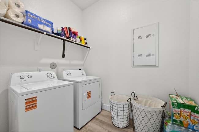 Building Photo - 6118 Waterman Lk Ln