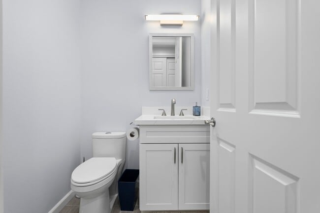 Building Photo - Furnished Luxury Ocean Front Estate in Waianae with Old Hawaii rural setting- 3 Bedrooms x 3 Bath...