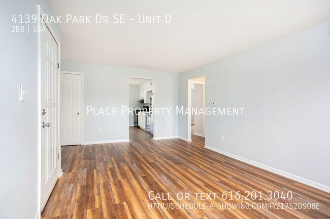 Building Photo - 4139 Oak Park Dr SE