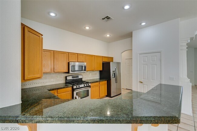 Building Photo - 254 Windsong Echo Dr