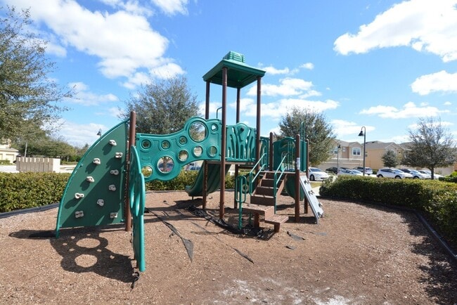 Building Photo - OVIEDO 3br 2.5ba townhome in Arborview Par...