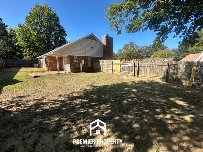 Building Photo - 6739 Pheasant Walk Cove