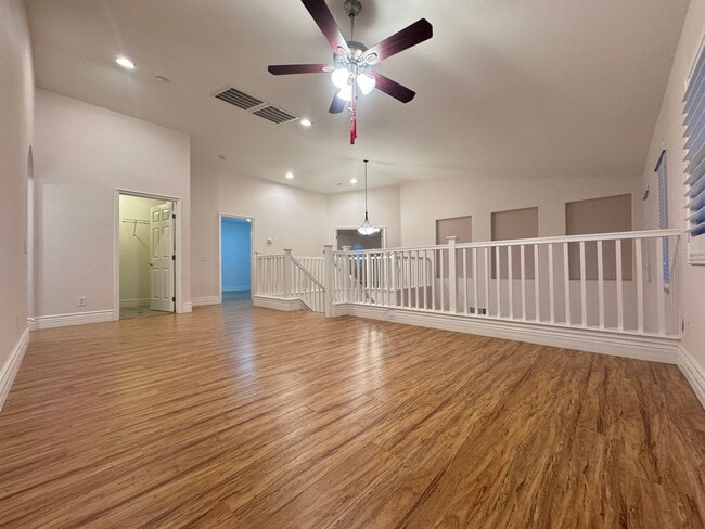 Building Photo - LUXURY LIVING • GOLF COURSE VIEW • GUARD-GATED COMMUNITY