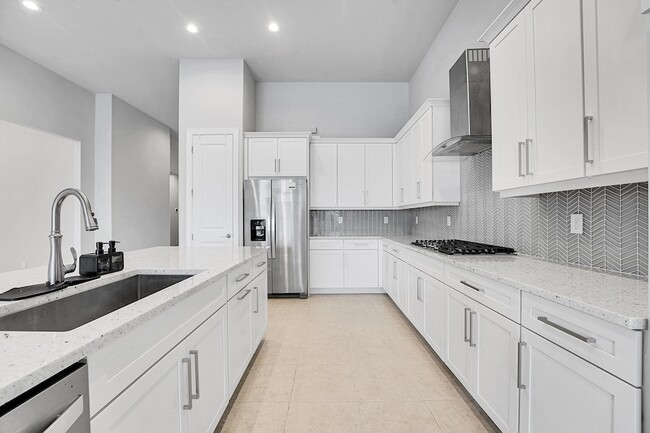 Building Photo - 12582 Nautilus Cir
