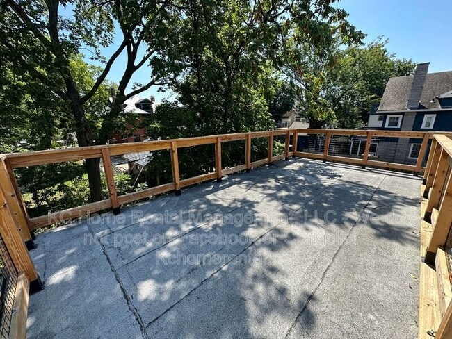 Building Photo - 3631 Pennsylvania Ave