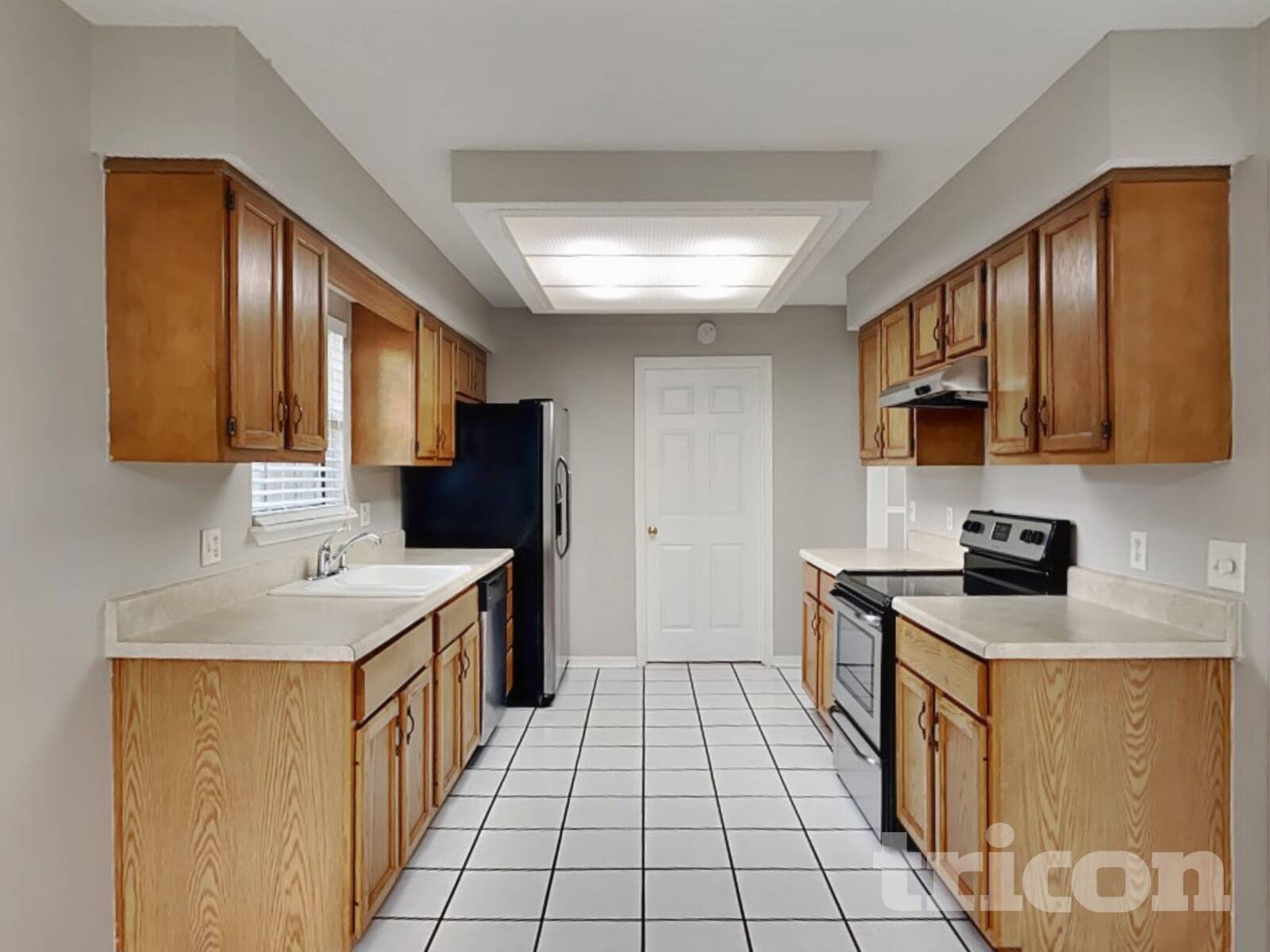 Building Photo - 11931 Marabou Ct S