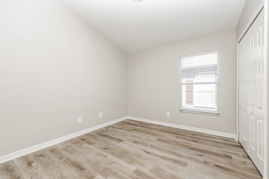 Building Photo - 3128 Prairie Iris Dr