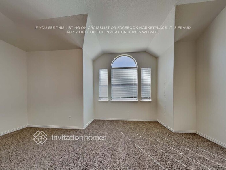 Building Photo - 1600 Quail Grove Dr