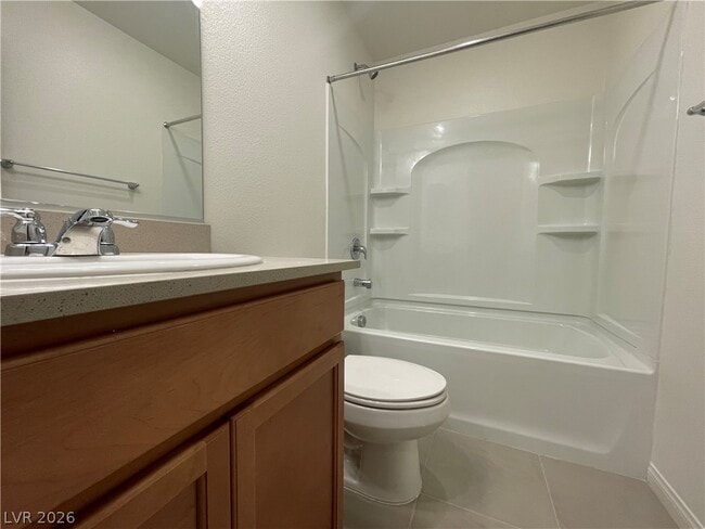 Building Photo - 9953 Cluny Ave