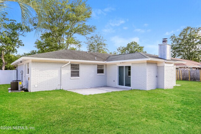 Building Photo - 2184 George Wythe Rd