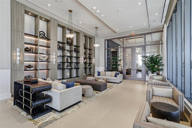 Building Photo - 275 1st Ave S