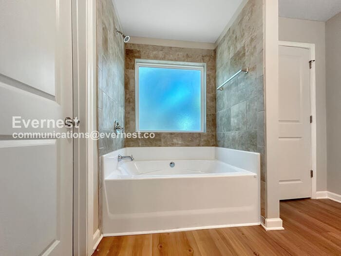 Building Photo - 1542 Persimmon Trce