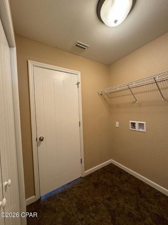 Building Photo - 1808 Shanun Ct